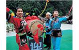德夯大峽谷 一、二、三代苗鼓王同臺(tái)獻(xiàn)藝